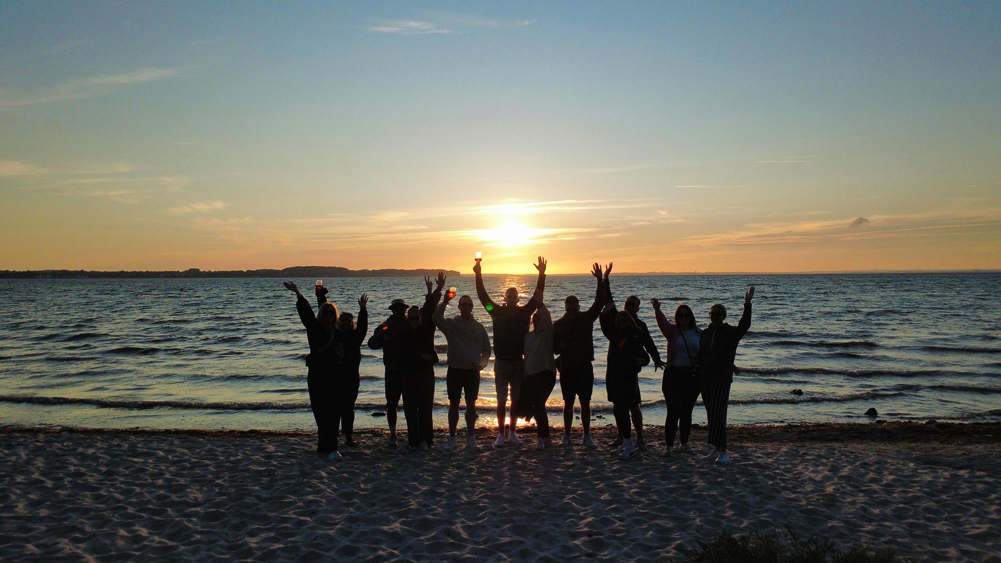 Schöne Aussicht Rosenhagen Gruppenfoto am Strand